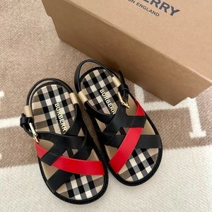 Burberry Check Sandals size 24 (Toddler)